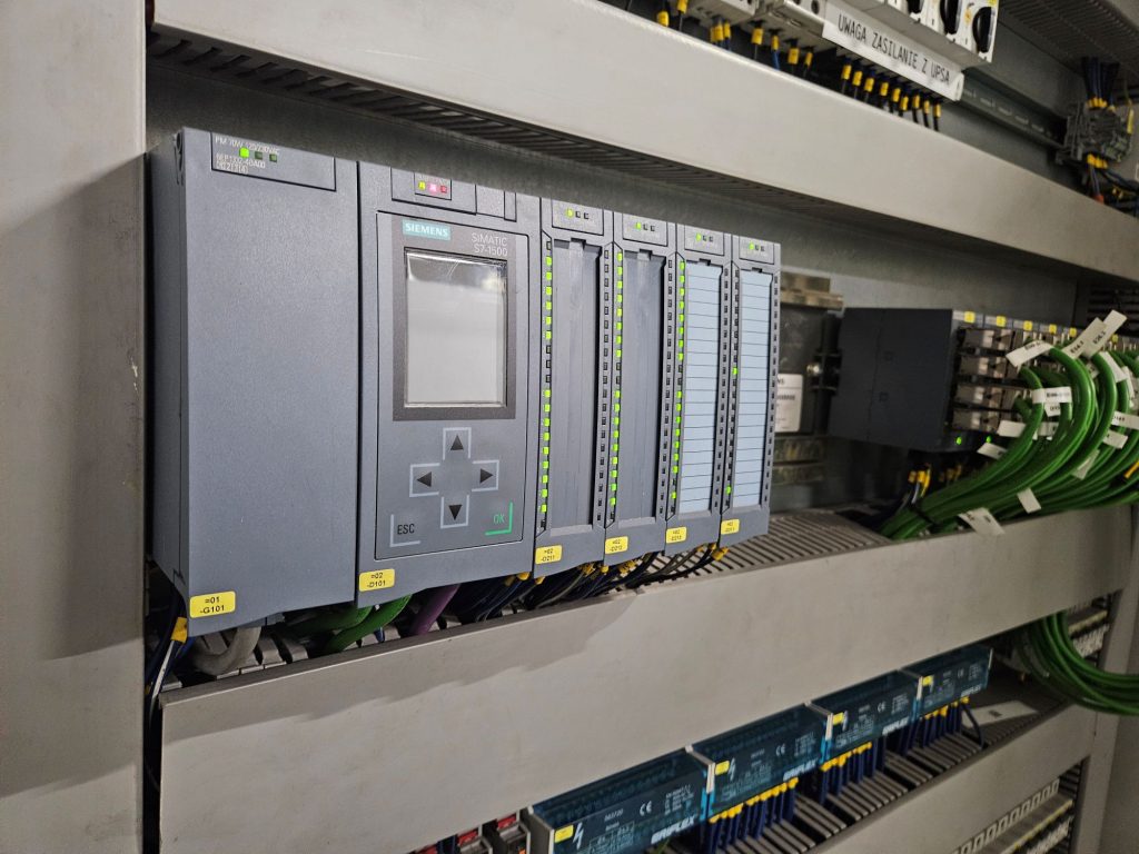 Sterownik PLC Siemens S7-1500